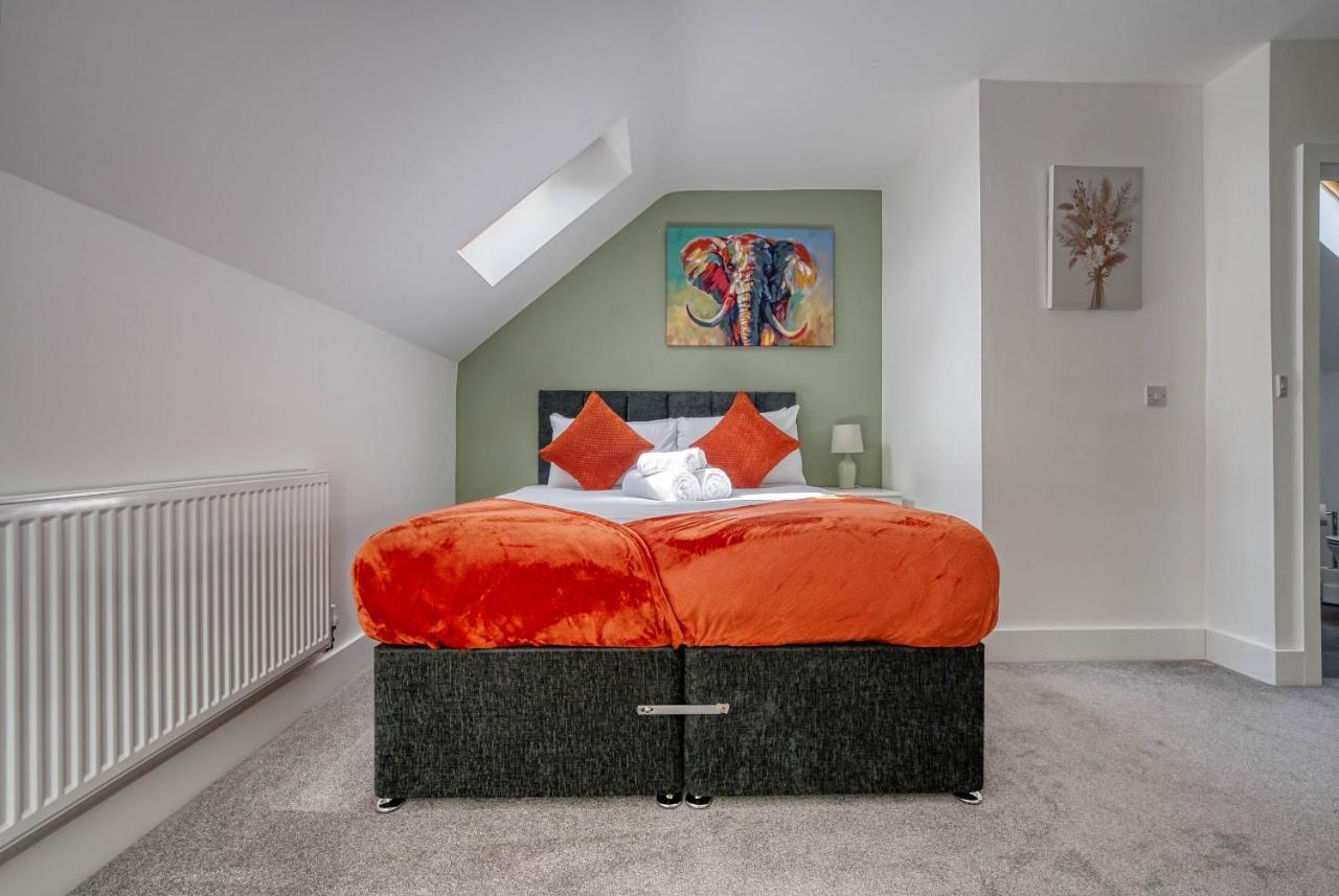 Luxurious Birmingham Home Private Parking Wifi - Near To Nec And Qeh Экстерьер фото