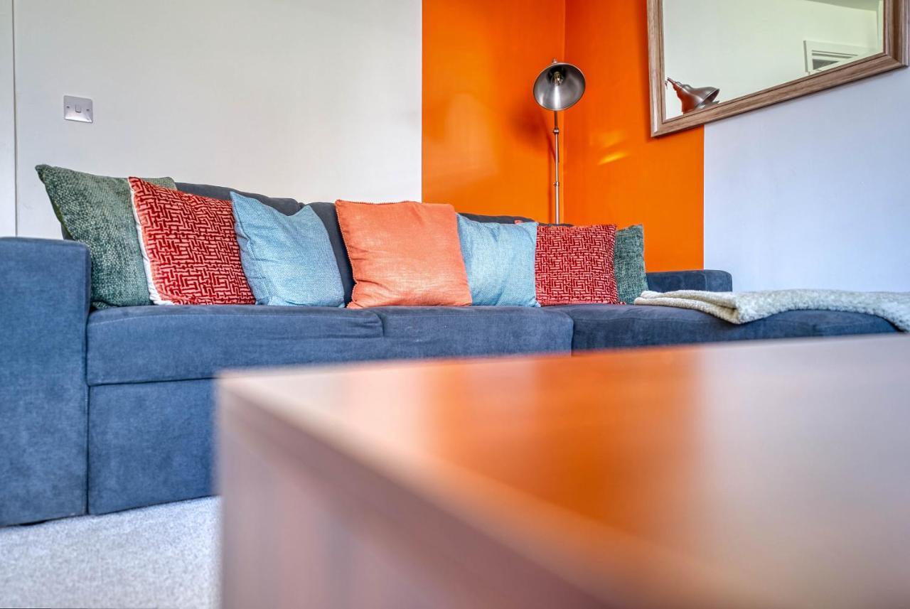 Luxurious Birmingham Home Private Parking Wifi - Near To Nec And Qeh Экстерьер фото